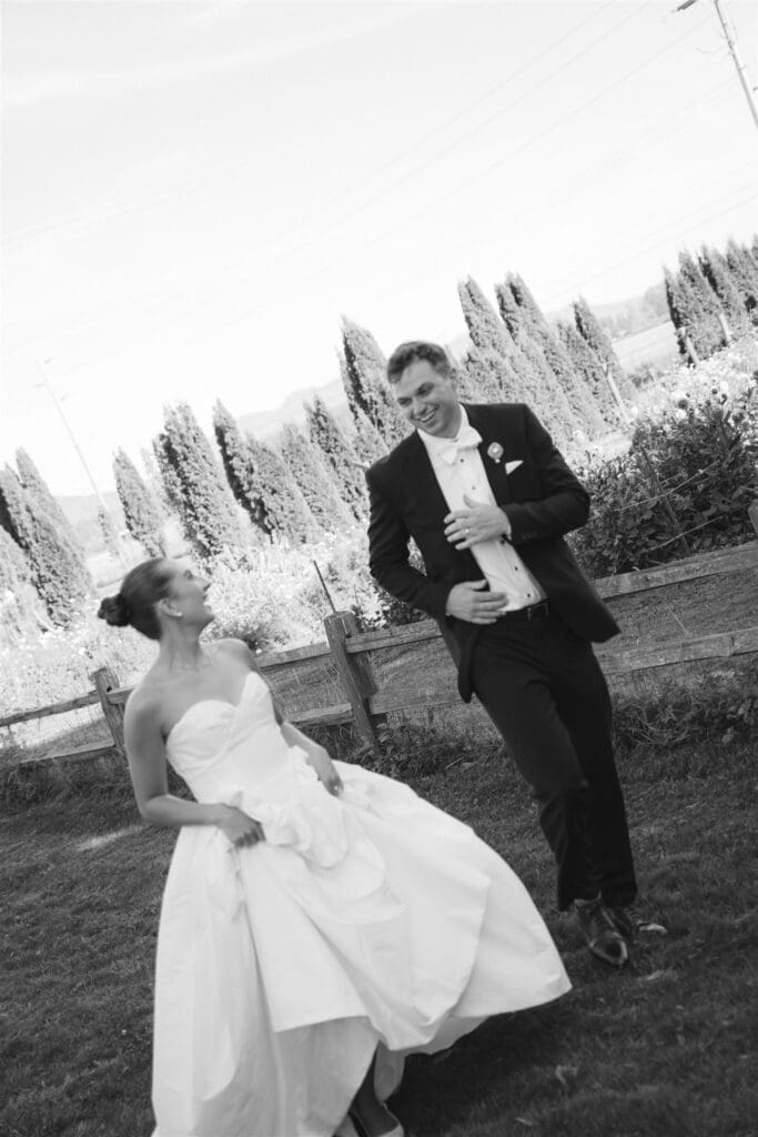 Santucci Farm bride and groom portraits for a summer wedding