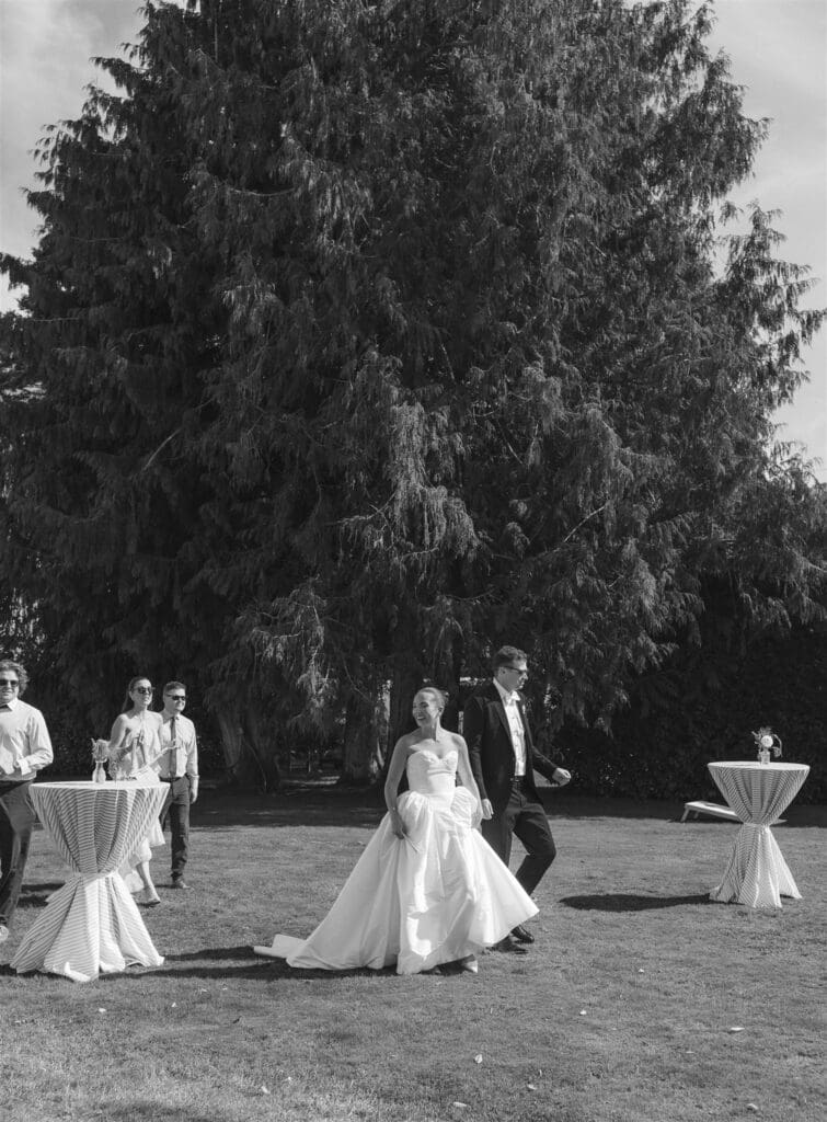 Santucci Farm wedding cocktail hour