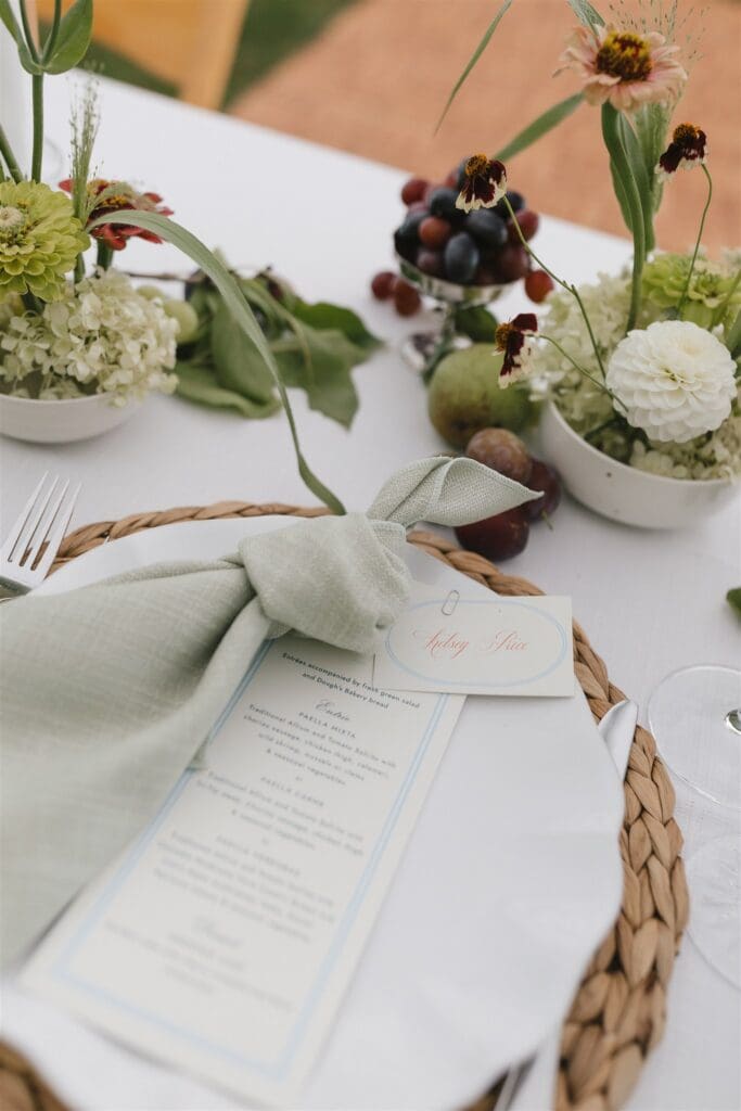 Santucci Farm wedding table settings with grapes and fresh florals