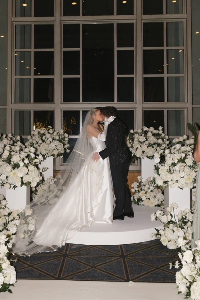 Luxury Fairmont Olympic Hotel wedding in winter