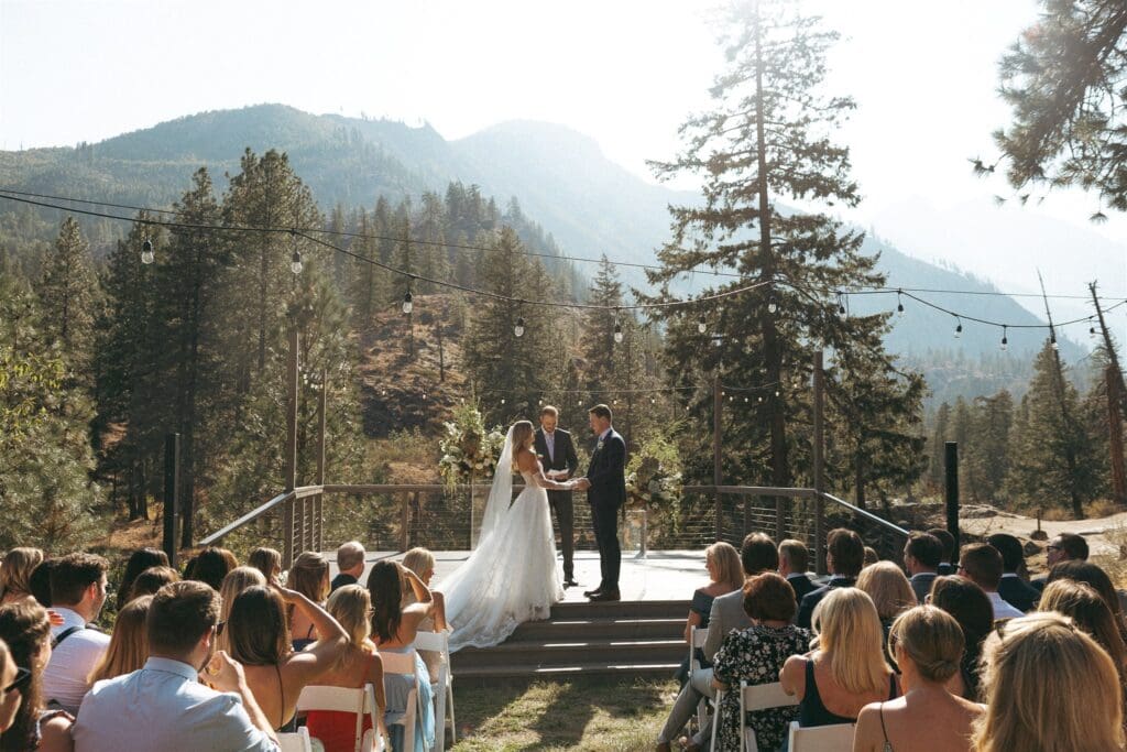 Sleeping Lady Resort wedding ceremony in Leavenworth