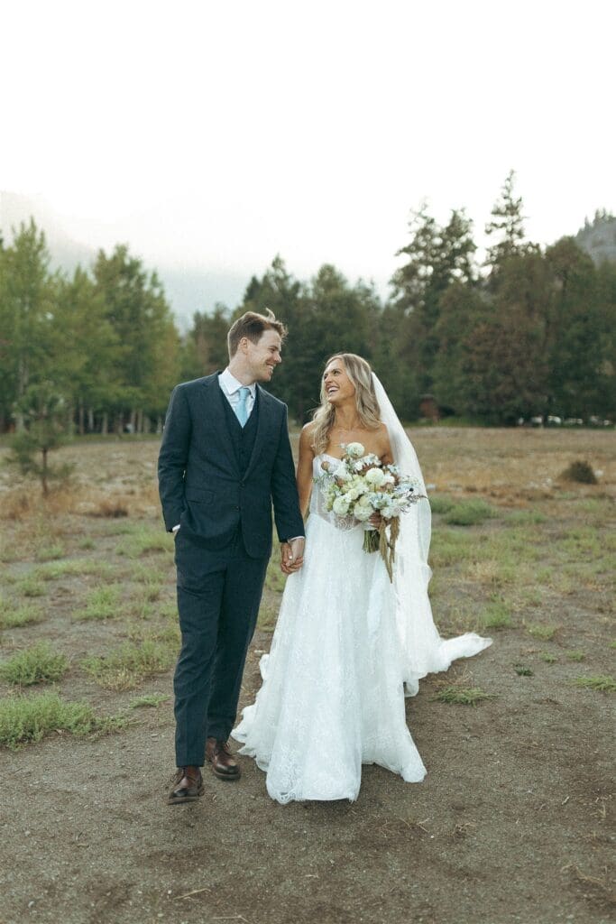 Leavenworth, Washington bride and groom portraits 