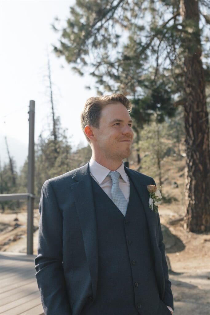 Sleeping Lady Resort wedding ceremony in Leavenworth