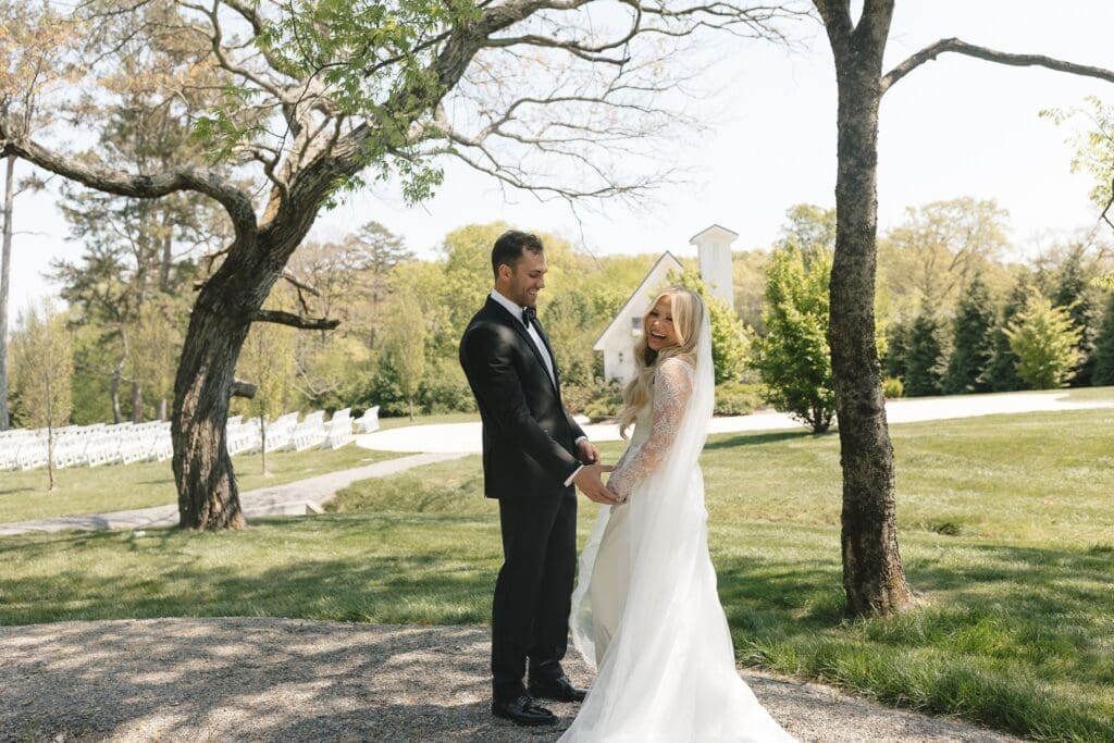Bride and groom first look outside of Howe Farms in Tennessee