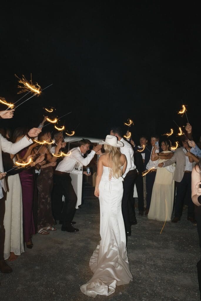 Tennessee wedding sparkler send off