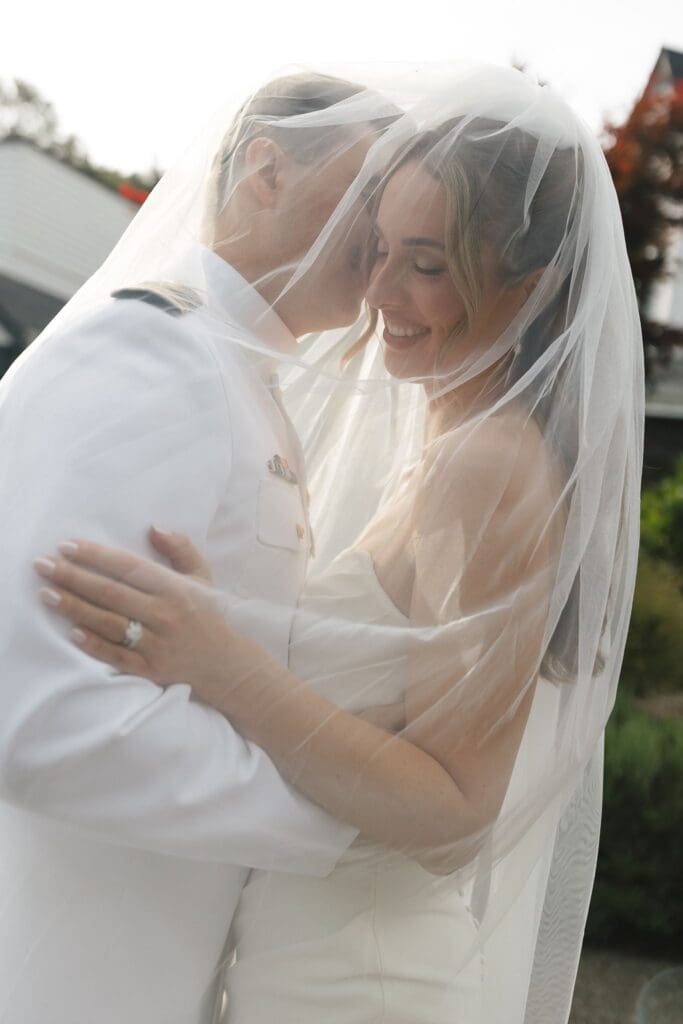 Washington bride and groom portraits under her veil